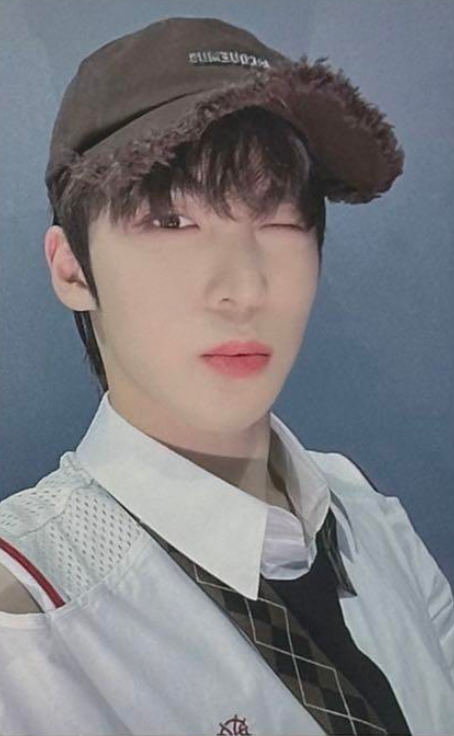 YUNHO ATEEZ Birthday JAPAN POB LUCKY DRAW ALBUM PHOTOCARD ATINY SOLO UMS