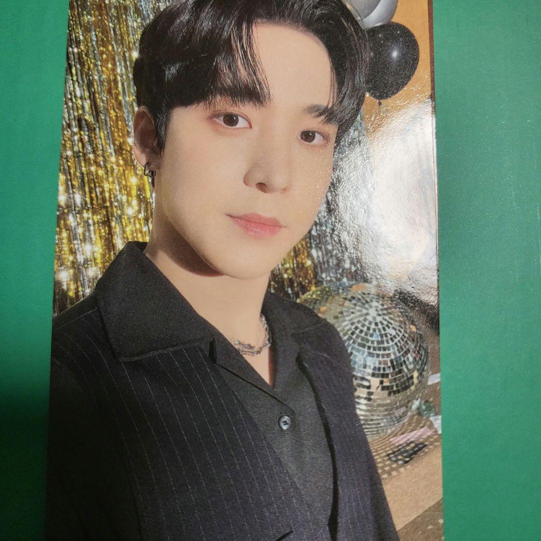 ATEEZ Yunho 2023 Saludos de la temporada Tarjeta fotográfica oficial Amigos Socio de graduación 