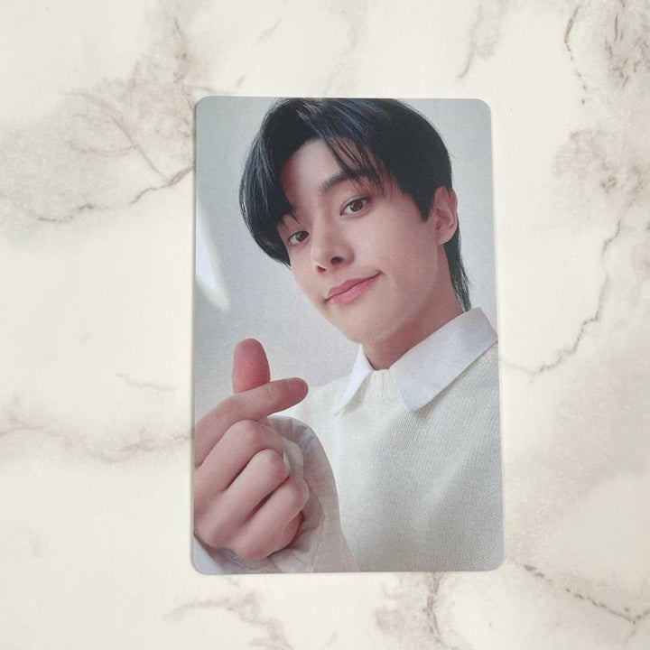 ENHYPEN JAKE BORDER : Hakanai Official Photo card Solo Universal weverse PC