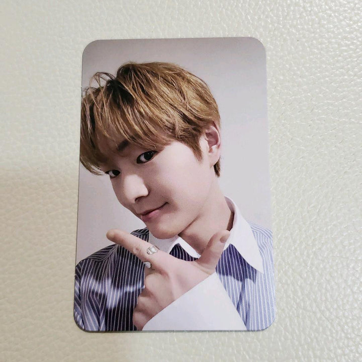 ONEW Life goes on Official Photocard Photo card pc SHINee