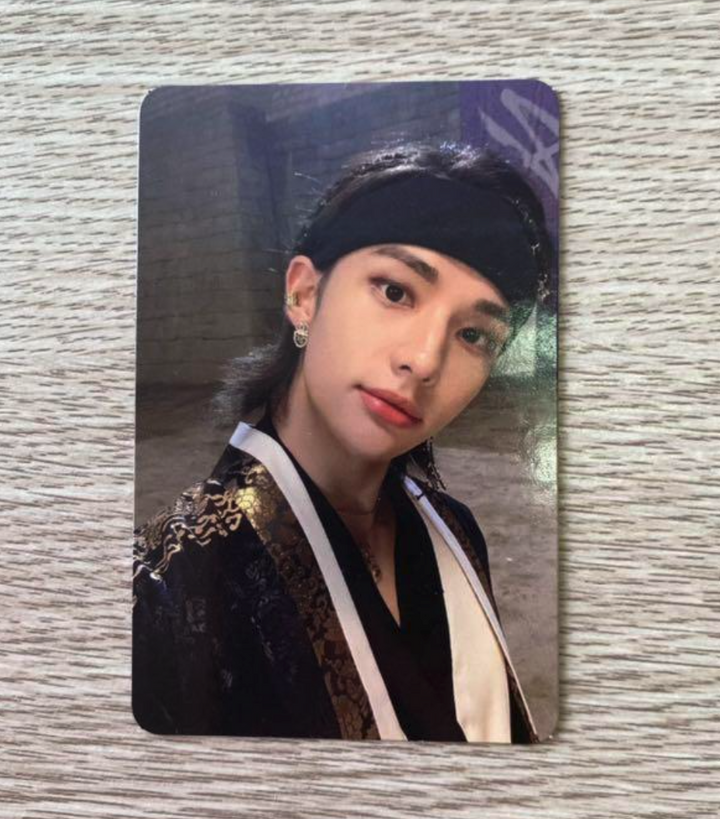 Niños callejeros Hyunjin NOEASY NOISY Tarjeta fotográfica oficial Tarjeta fotográfica para PC 