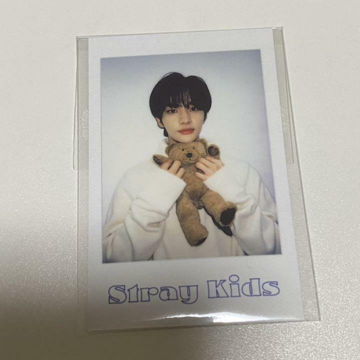 Stray Kids Hyunjin Season's Greeting 2022 Official POB Polaroid Photocard SKZ