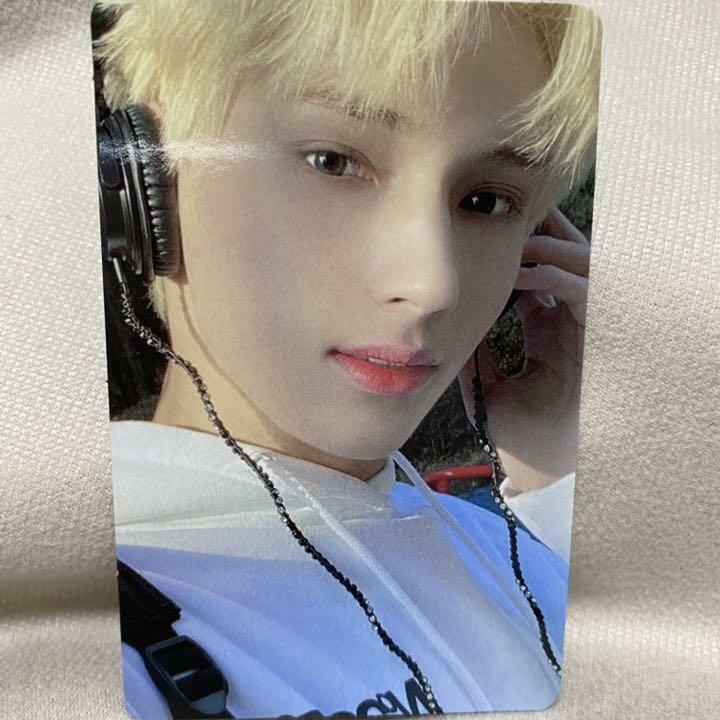 TOMORROW X TOGETHER The Chaos Chapter: Freeze Hueningkai Official Photo card TXT