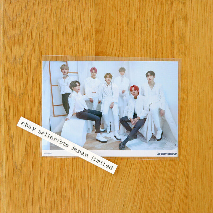 ATEEZ Into the A to Z Official Family mart ver. Tarjeta fotográfica con fotografía limitada 