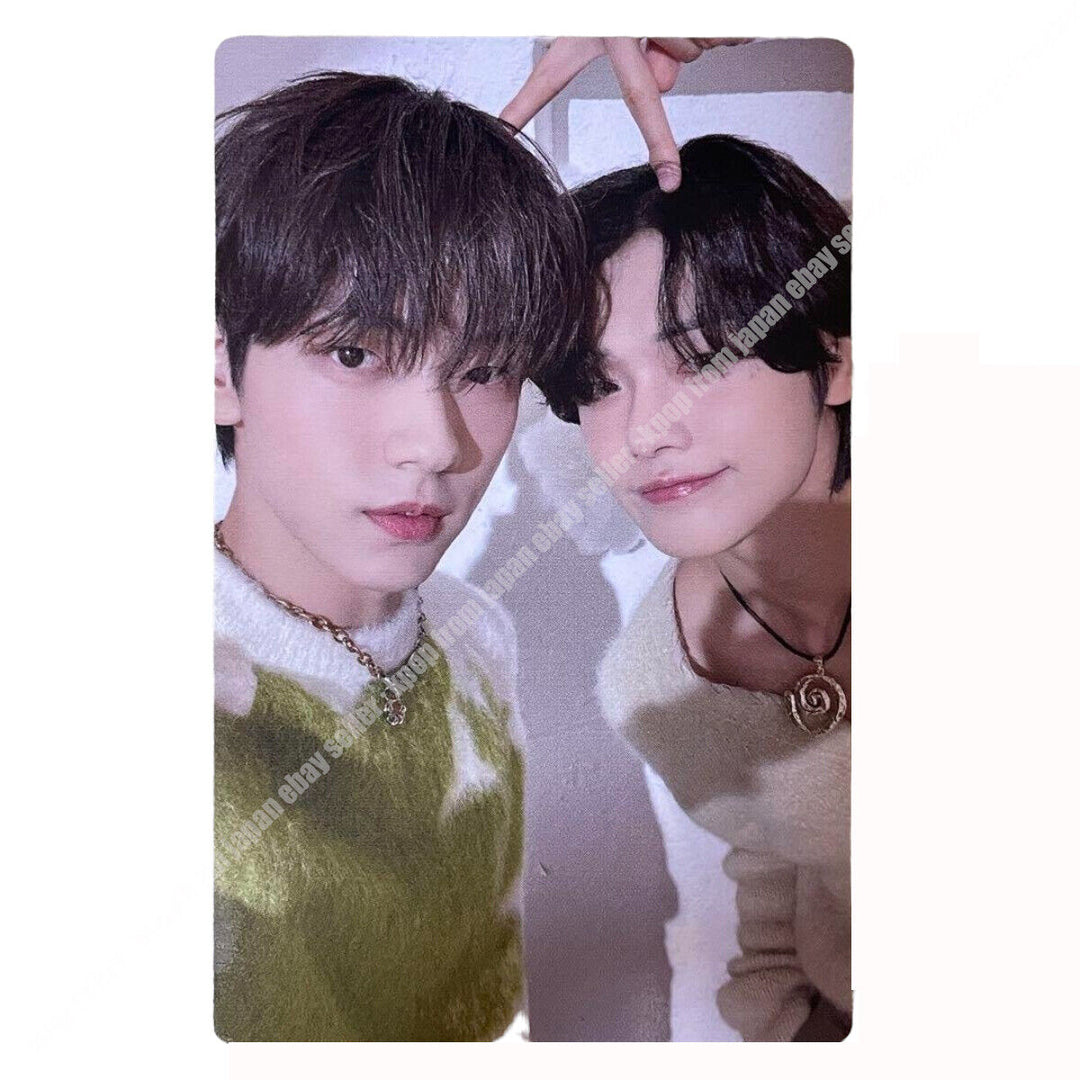 TXT DULCE A ver. Fotografía oficial de Yeonjun Soobin Beomgyu Taehyun Huening 