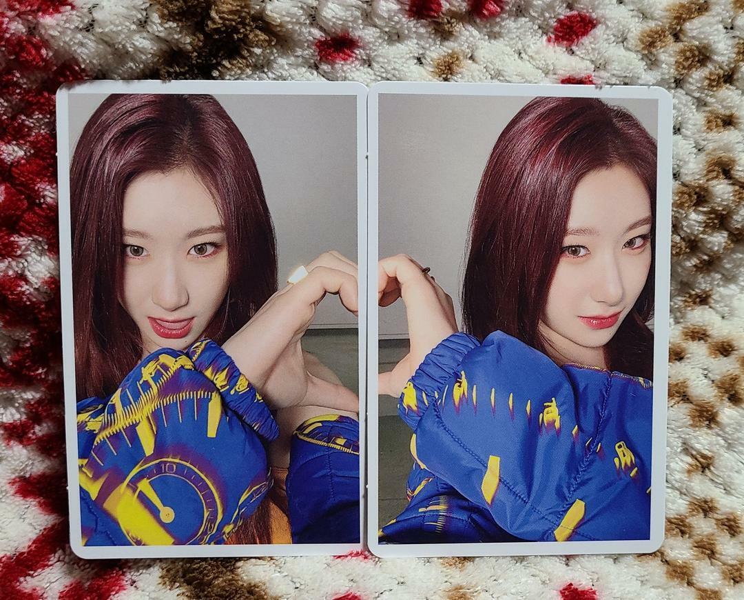 ITZY Chaeryeong IT'z Tarjeta fotográfica oficial Tarjeta fotográfica AB 1st Limited Japan PC 