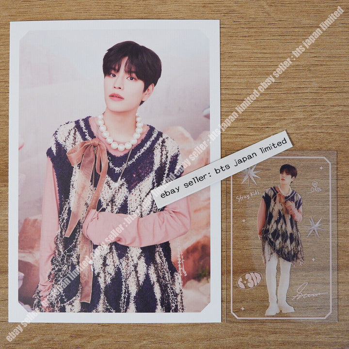 Stray kids 2023 Season’s Greetings S-318 Official Clear Photocard + Postcard set