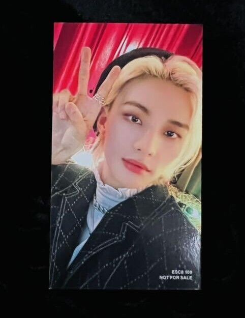 Stray Kids CIRCUS FC STAY JAPAN Official Double printing Photocard pc