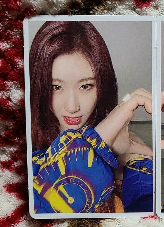 ITZY Chaeryeong IT'z Tarjeta fotográfica oficial Tarjeta fotográfica AB 1st Limited Japan PC 