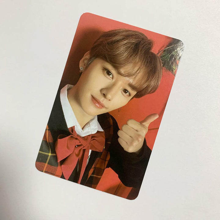 Stray Kids Lee Know Christmas EveL Official Photocard CONCEPT GLITTER POB PC