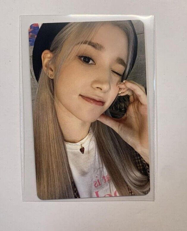 Bahiyyih Kep1er FLY BY Official Photocard Hologram Tower Records Kep1ian FC PC