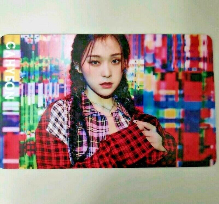 DREAMCATCHER - Endless Night - Official Photocard Jiu Siyeon Sua Yoohyeon Dami