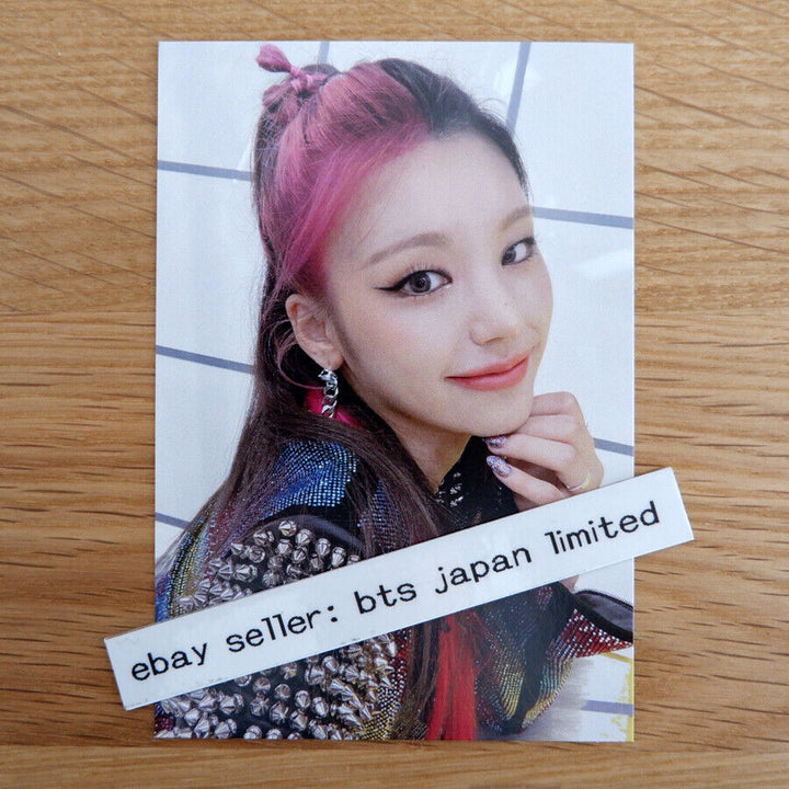 ITZY CRAZY IN LOVE Japan Tower Records Benefit Official Photo card Photocard POB