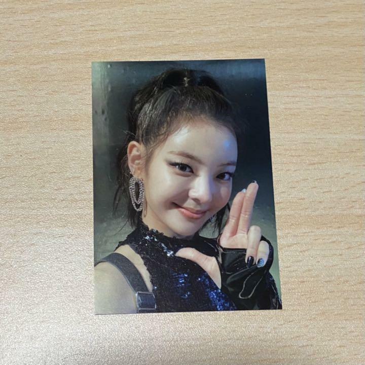 ITZY LIA GUESS WHO TOWER RECORDS Juego oficial de 4 tarjetas Tarjeta fotográfica Tarjeta fotográfica 