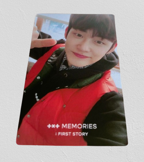 YEONJUN TXT Memories First Story Photobook Poster 4 disc Official Photocard set