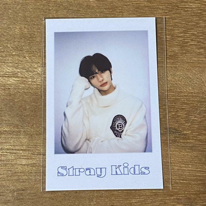 Stray Kids Hyunjin Season's Greeting 2022 Official POB Polaroid Photocard SKZ