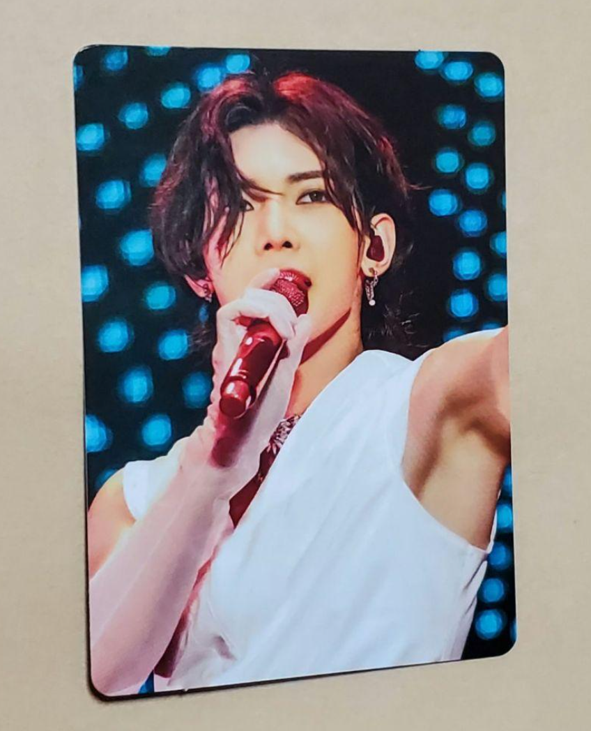 ATEEZ THE FELLOWSHIP : BREAK THE WALL BOX2 Tower records POB Official Photocard