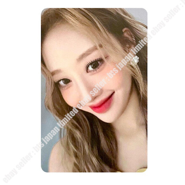 Fotografía oficial de LOONA LUMINOUS HaSeul Kim Lip ViVi HeeJin YeoJin JinSoul Yves 