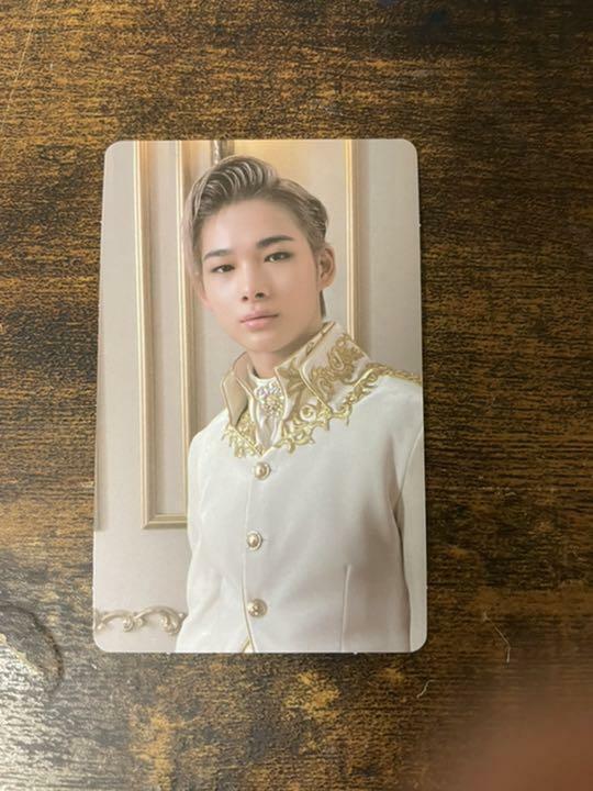 ENHYPEN NI-KI NIKI Official Photo card Border : Carnival Photocard PC