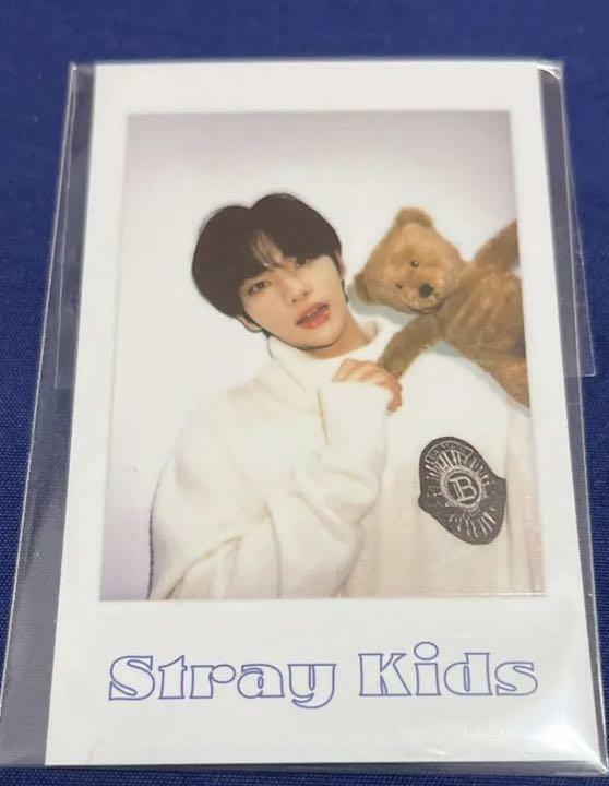 Stray Kids Hyunjin Season's Greeting 2022 Official POB Polaroid Photocard SKZ