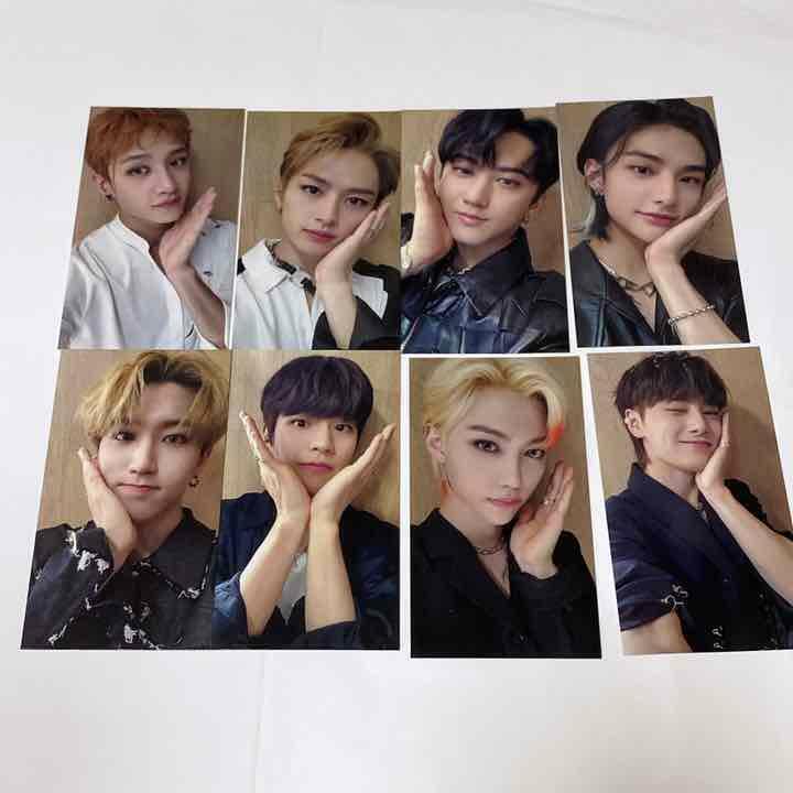 Stray Kids Scars / Thunderous Official 8 Photocards A set Photo card PC