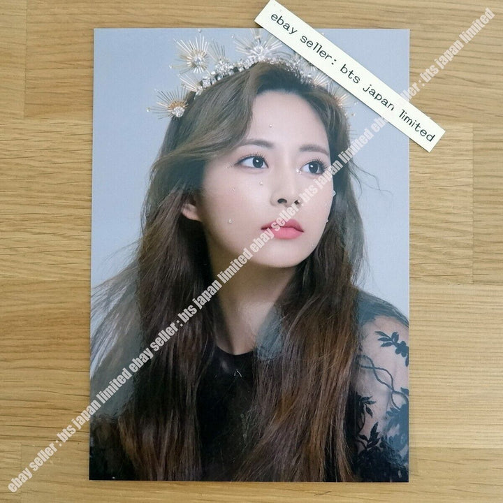 TWICE OFFICIAL SEASON’S GREETINGS 2020 Photocard set of 9 ILLUSION photo card