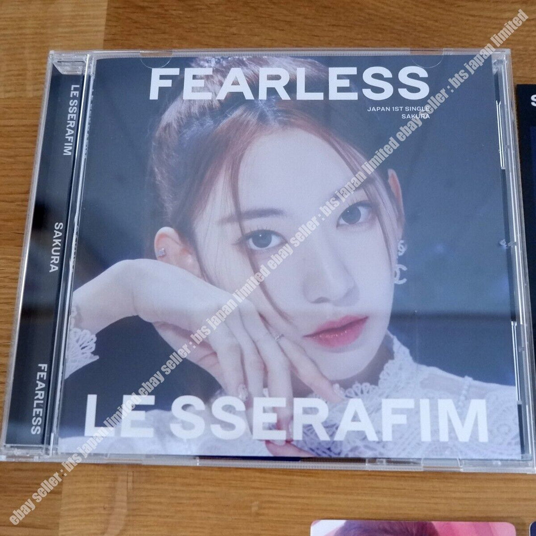 Sakura LE SSERAFIM FEARLESS Solo CD + 2Photocard + 1Sticker set PC LESSERAFIM