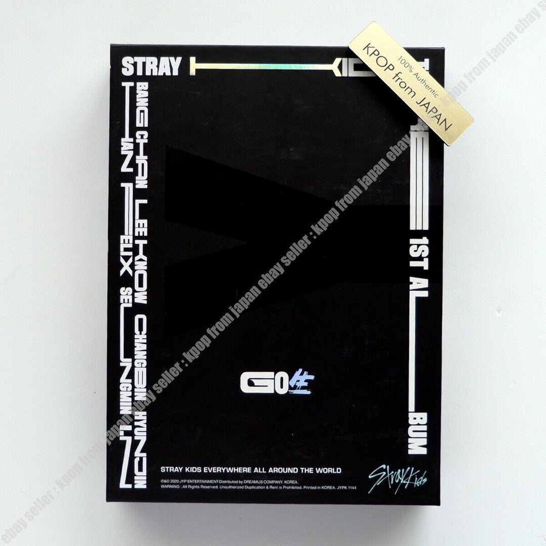 Stray Kids Go Live Limited + 3 Standard Set + 2lyrics card + Photocard Album