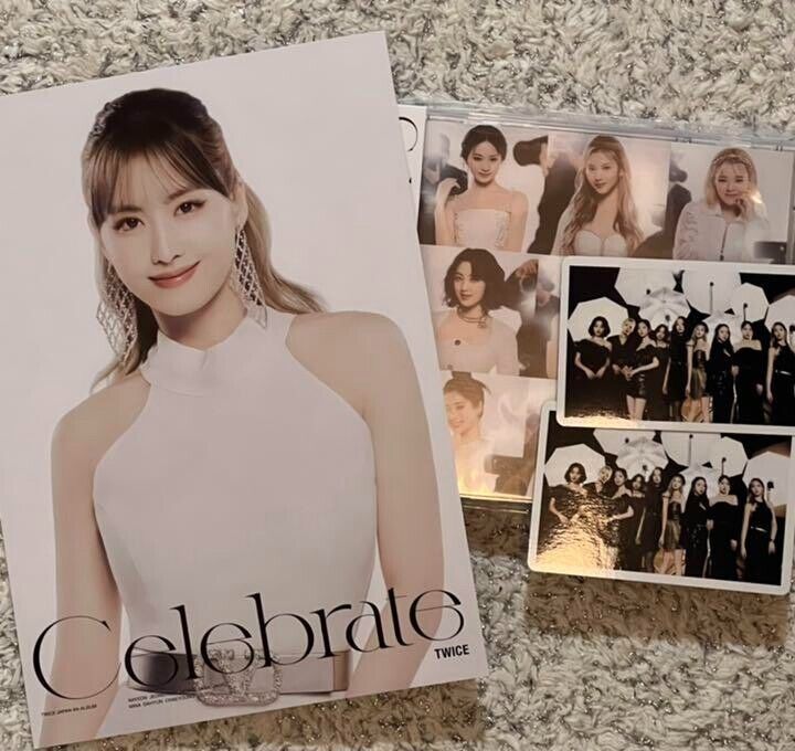 DOS VECES Celebra MOMO ONCE JAPAN ver. + Postal Oficial + 2 Photocards 