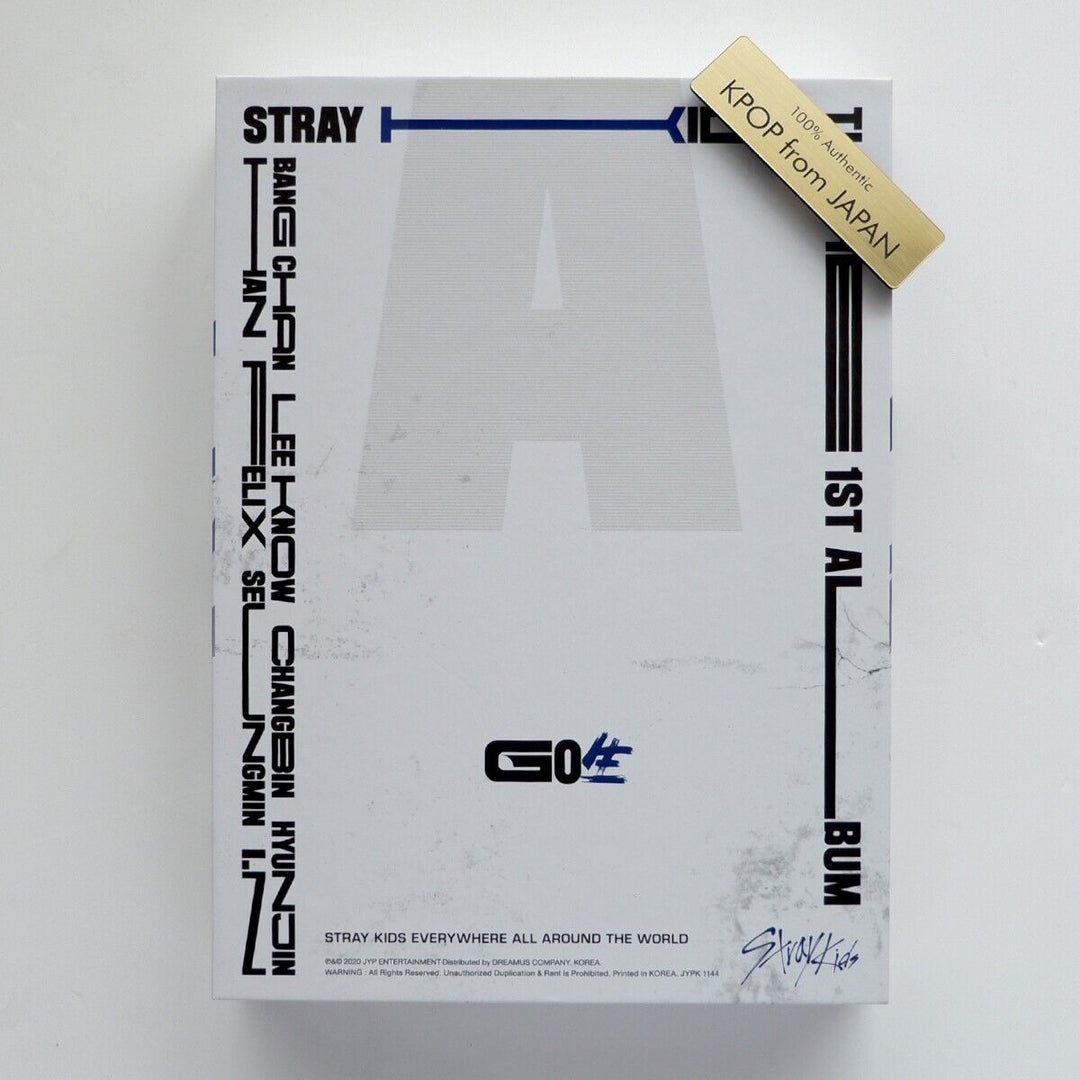 Stray Kids Go Live Limited + 3 Standard Set + 2lyrics card + Photocard Album