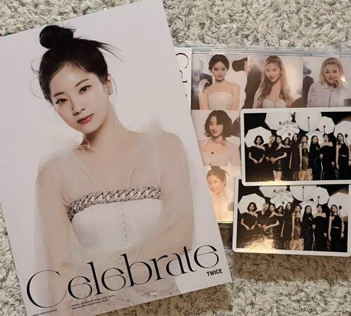 TWICE Celebrate DAHYUN ONCE JAPAN ver. + Official Postcard + 2 Photocards