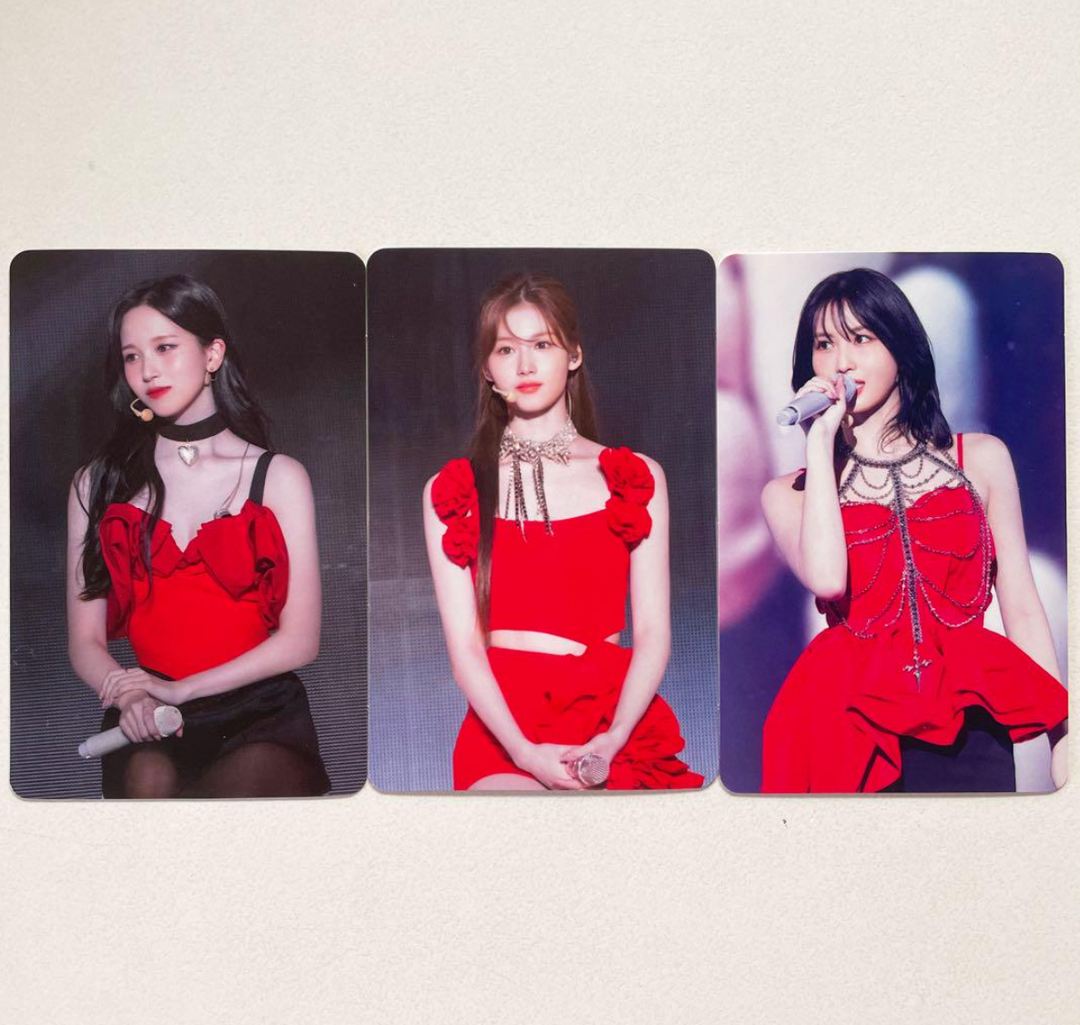 MISAMO Masterpiece SHOWCASE Limited ver. DVD Enclosed photocards